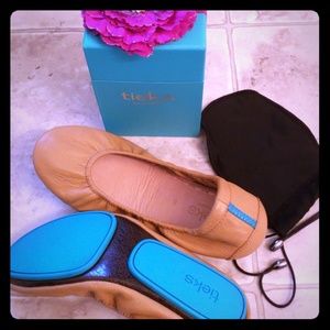 TIEKS